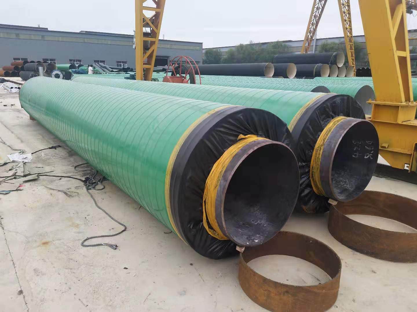 让胡路钢套钢保温钢管